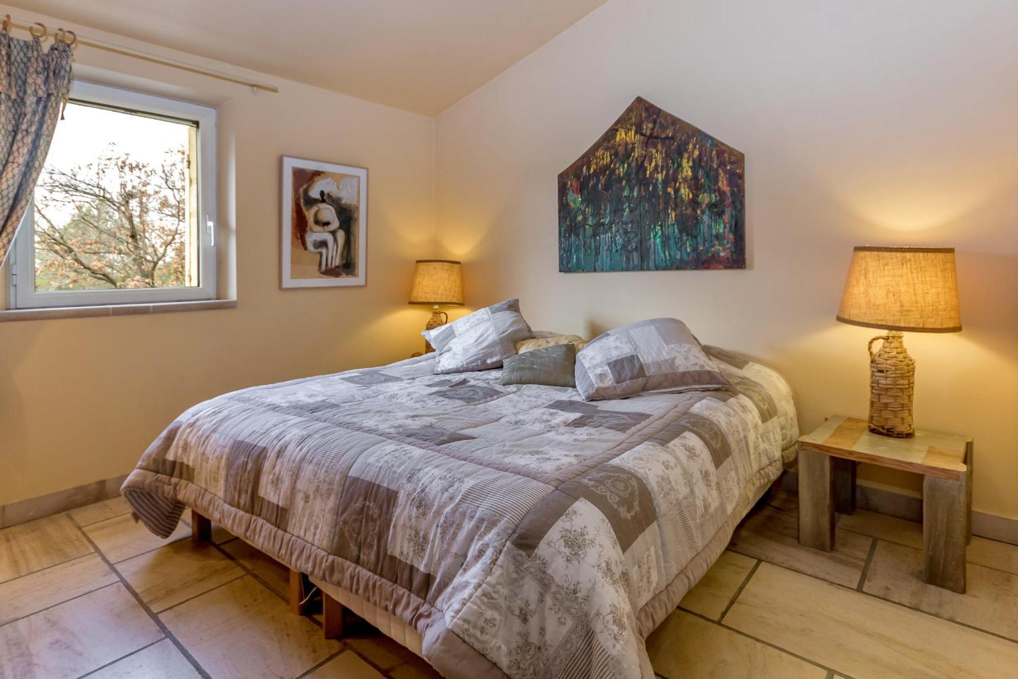 Lou Granos Gordes Exterior foto